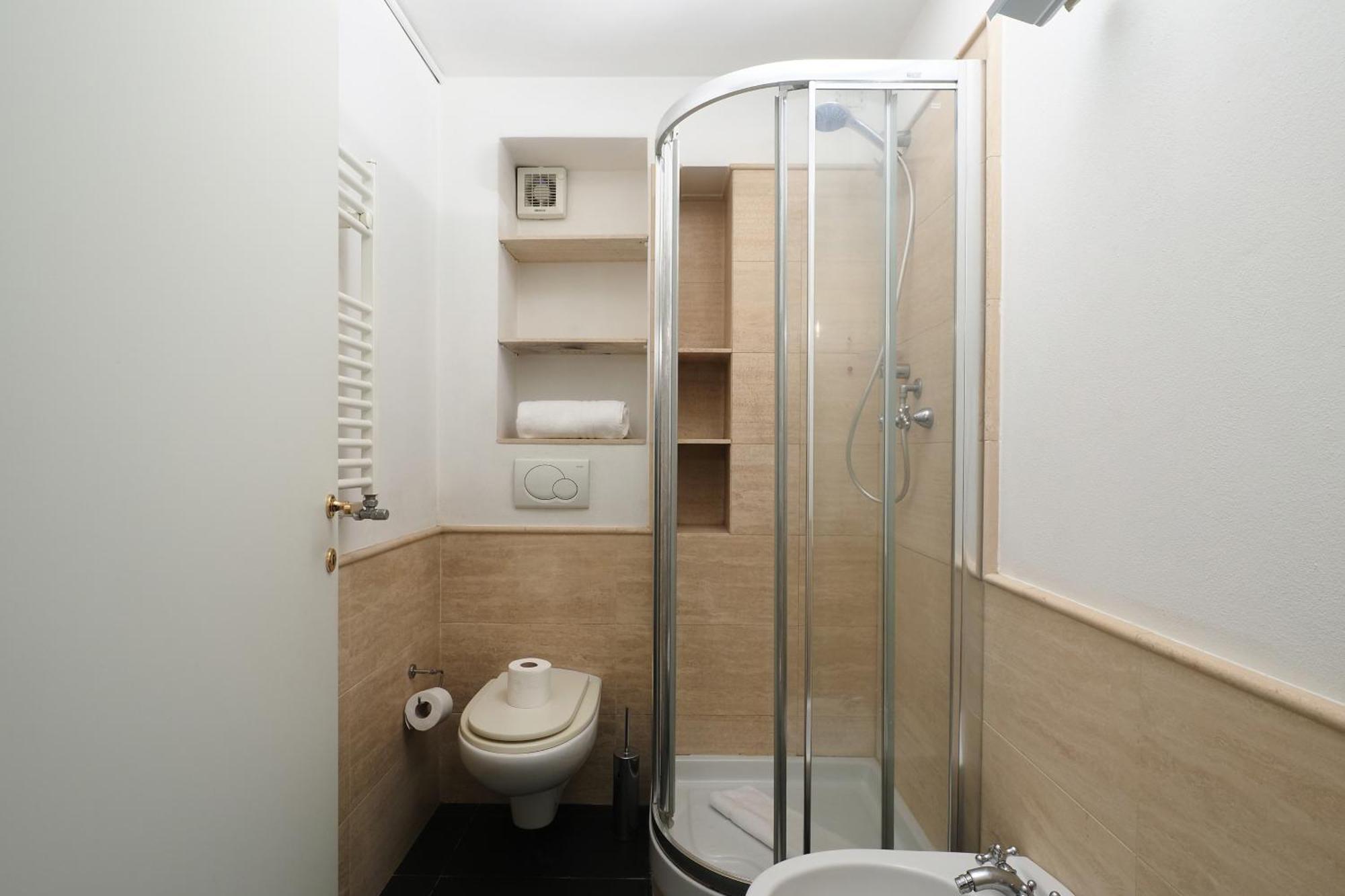 Enchanting Loft Between History And Tranquility Milano Eksteriør billede